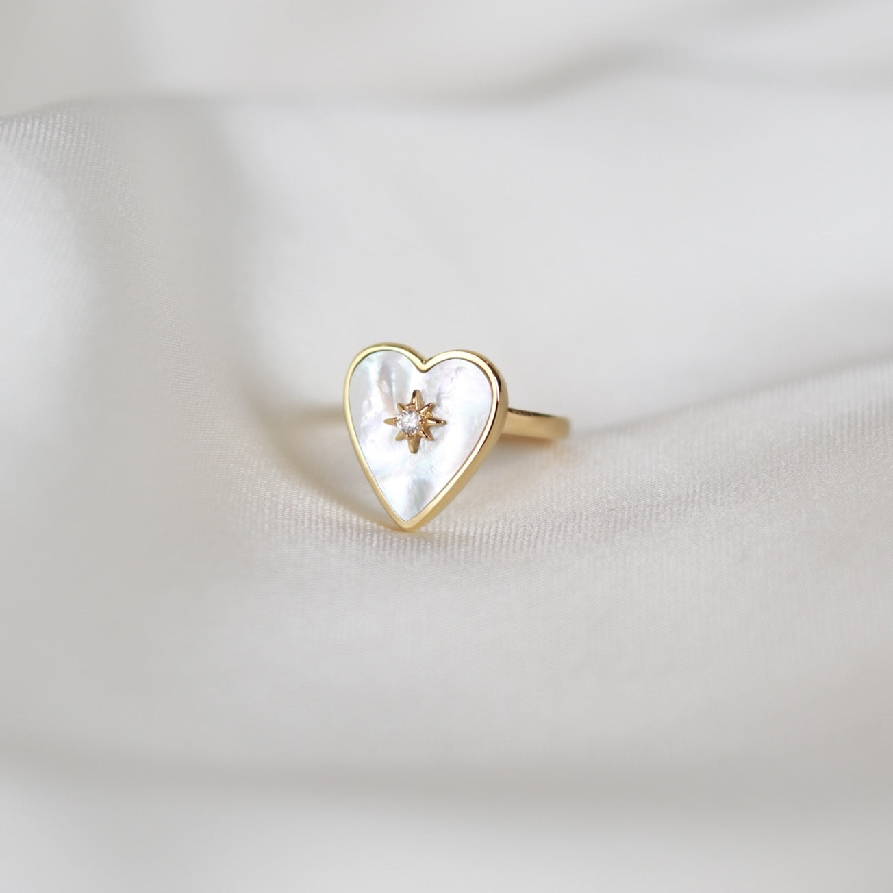 heart of pearl ring