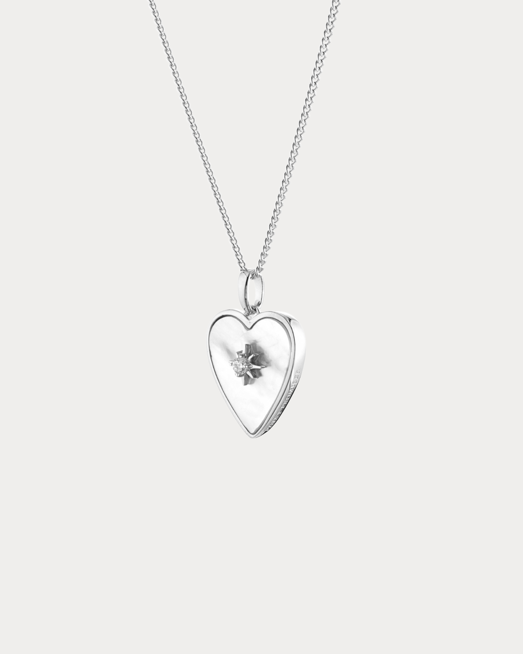 Heart of Pearl ketting