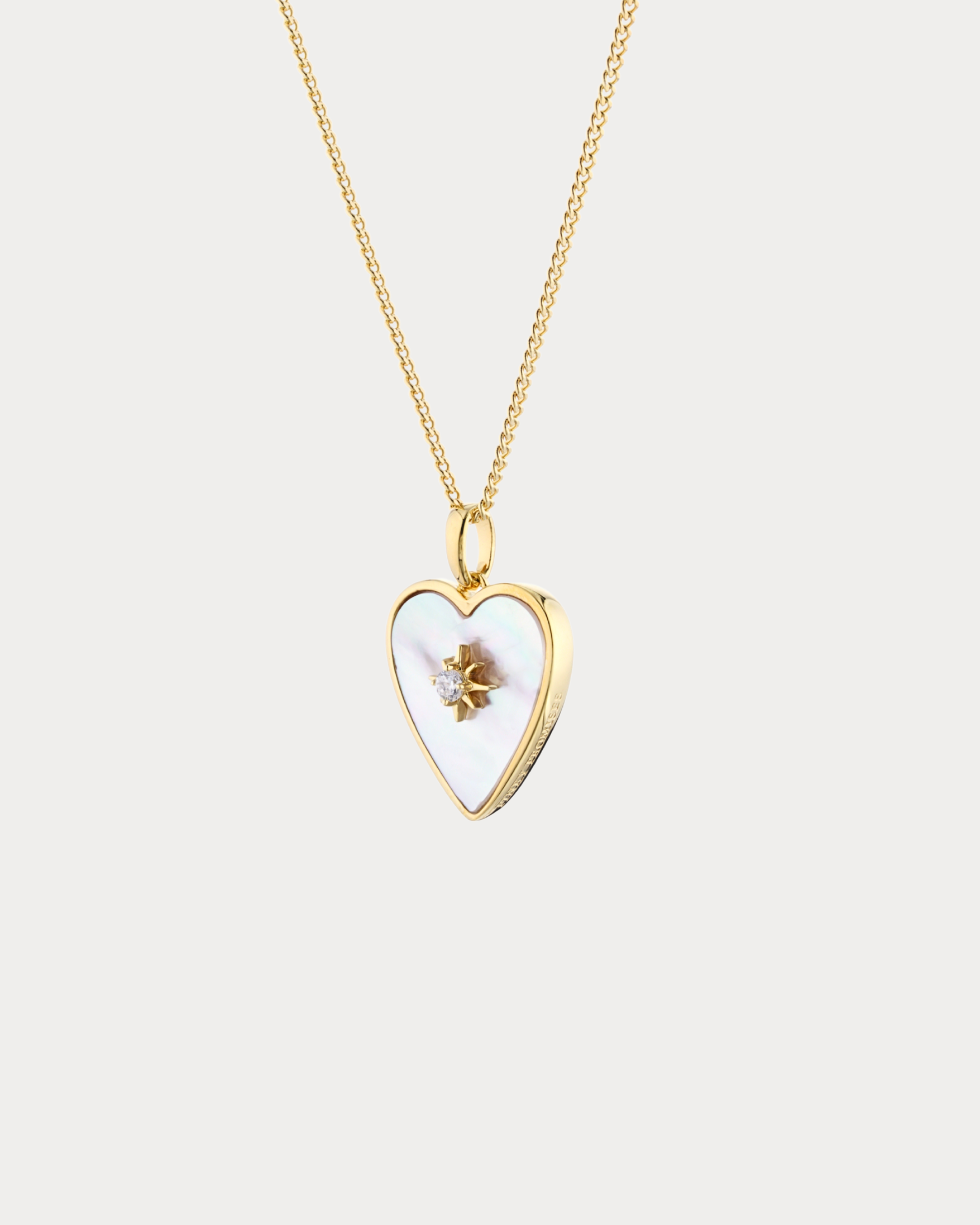Heart of Pearl ketting