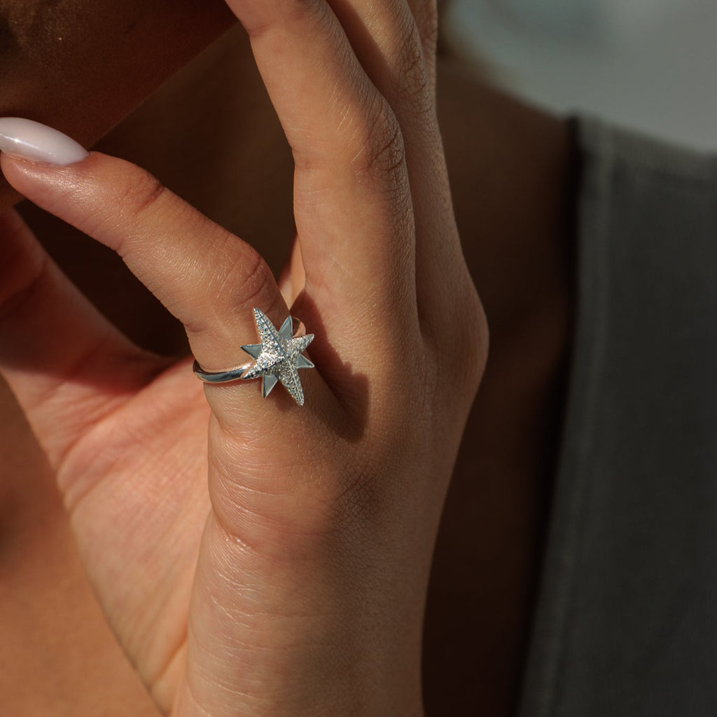 pinky ring sparkling star