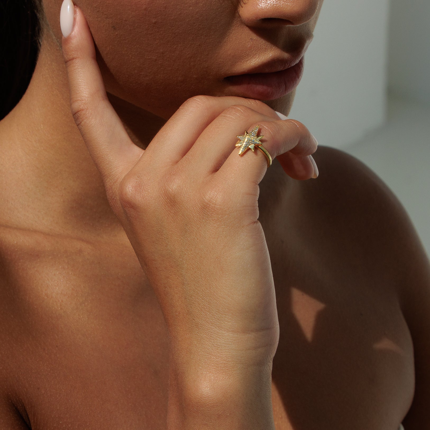 pinky ring sparkling star